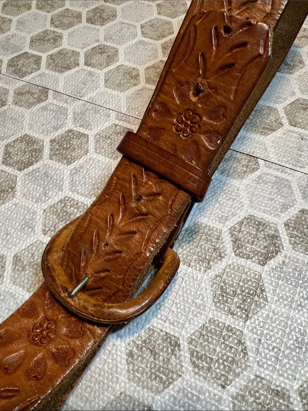 Vintage Brown hand Tooled Leather Belt, sm to med